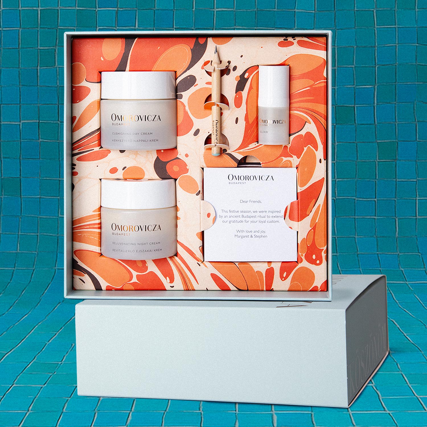 Illuminating Moisturizer Mini – Omorovicza