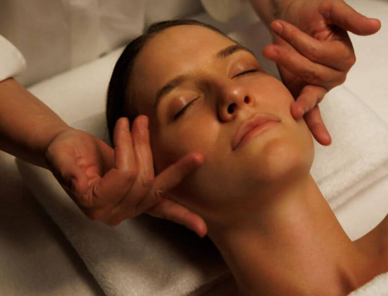 The HydraFacial Signature